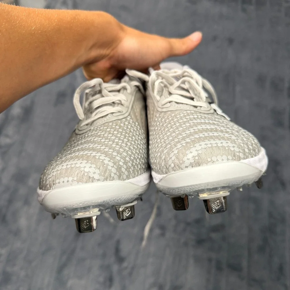 New Balance FuelCell 4040v7 Metal Baseball Cleats Grey White PL4040G7 Mens 8.5